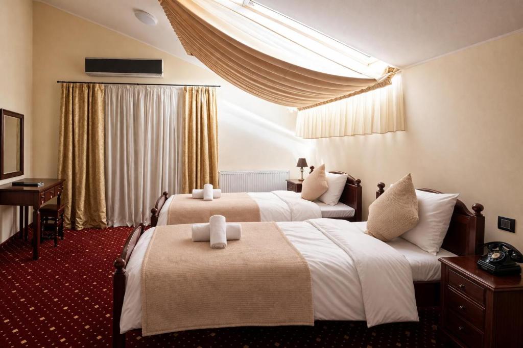 Classic Inn Hotel