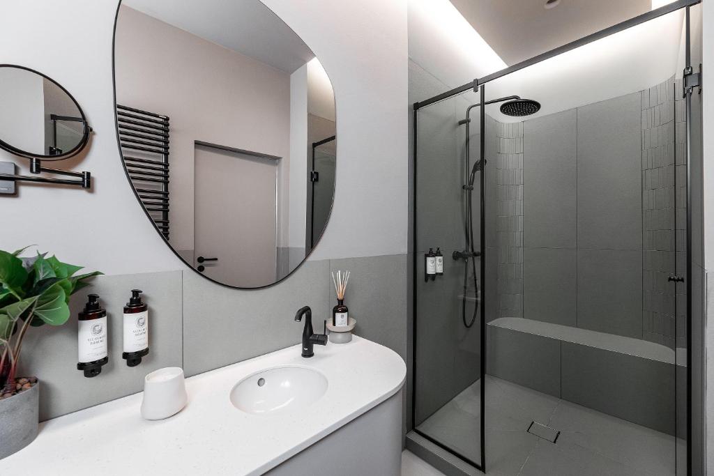 Catalog Boutique Rooms