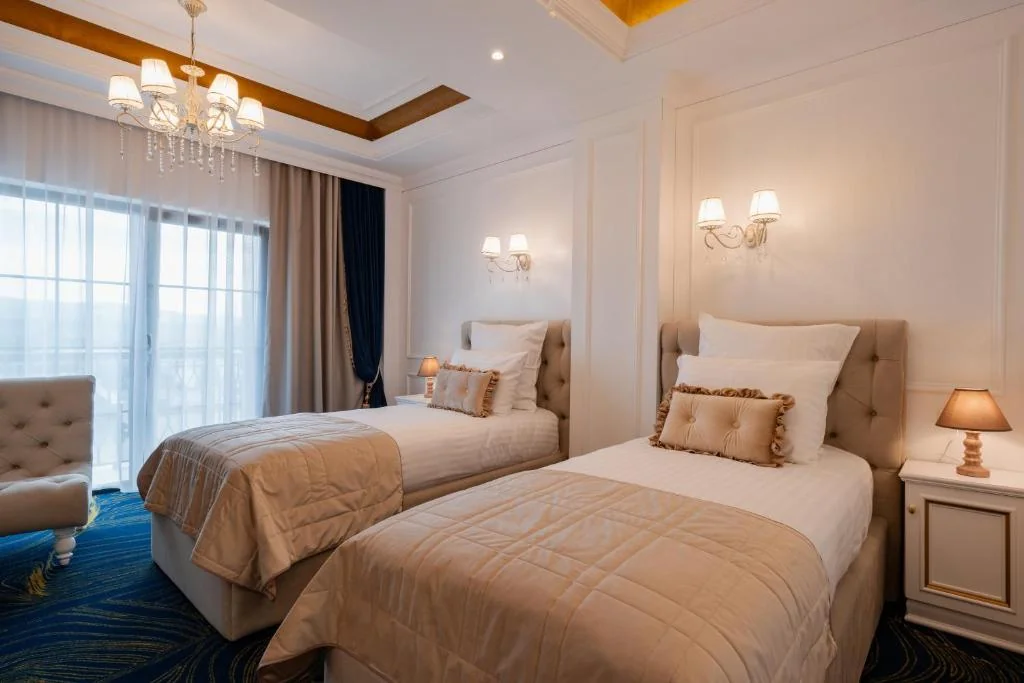 Noblesse Hotel Boutique — Paradis Resort
