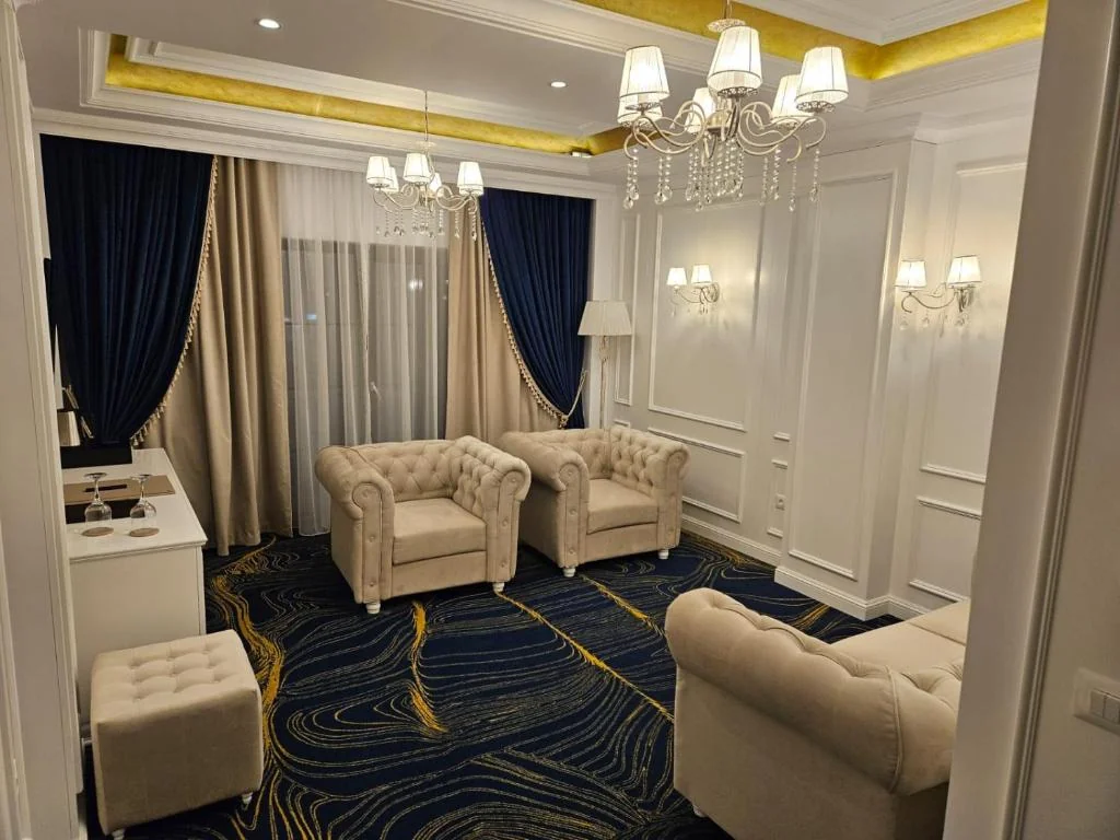 Noblesse Hotel Boutique — Paradis Resort