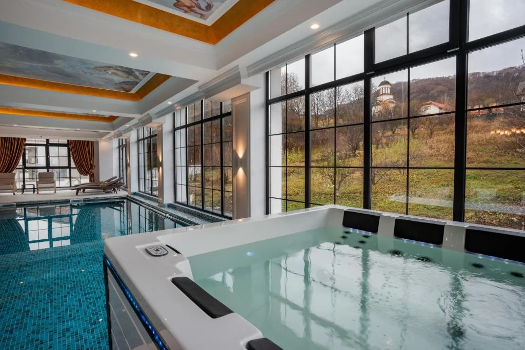 Noblesse Hotel Boutique — Paradis Resort