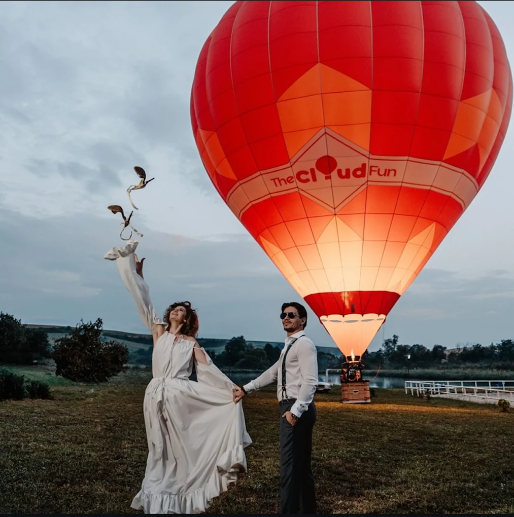 Zbor cu balonul cu aer cald – CloudFun