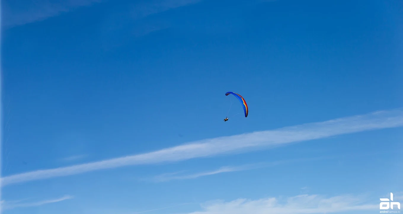 Zbor cu parapanta – Bucovina Paragliding Club