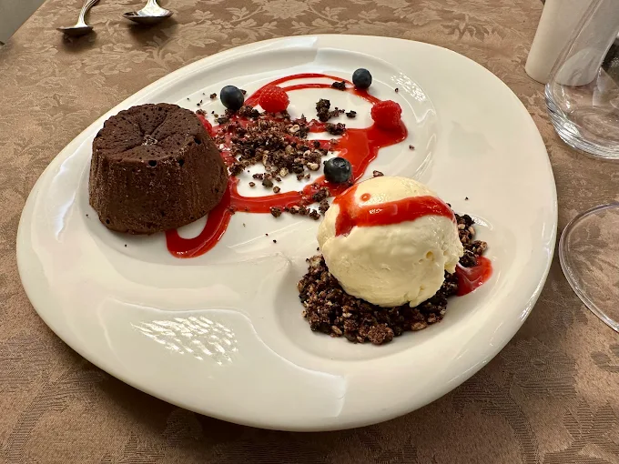 Merlot Restaurant