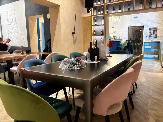 Restaurant Dine & Wine Drăgășani